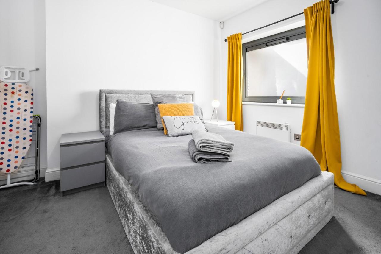 Broadway Suite - Newly Refurbished Stylish Apartment With Free Private Parking - Great Location Birmingham Buitenkant foto